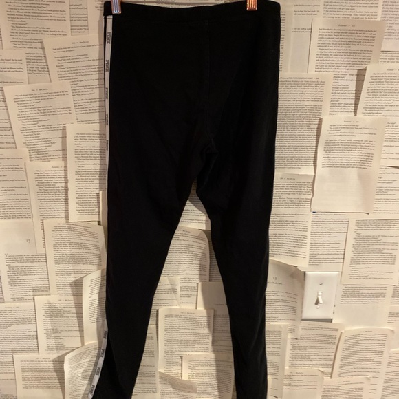 Pink leggings - Picture 3 of 3